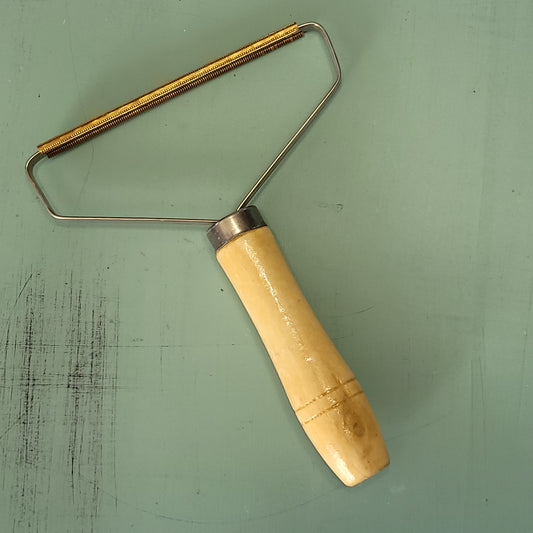 Lint Remover